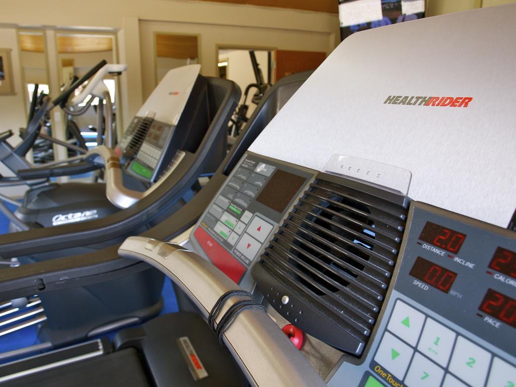 Ypc Fitness & Accomodations Invermere Bilik gambar