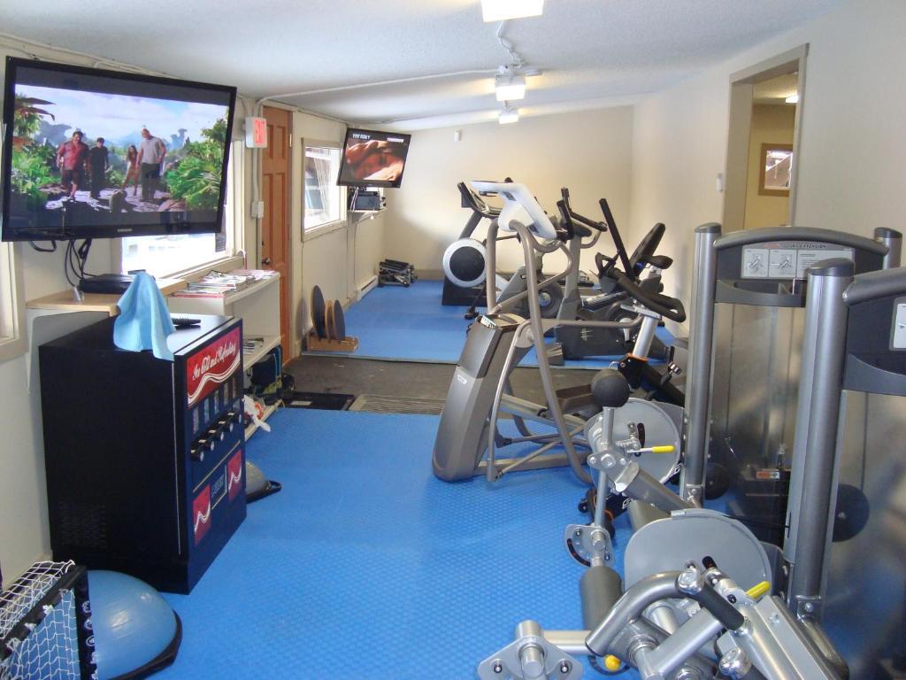 Ypc Fitness & Accomodations Invermere Luaran gambar