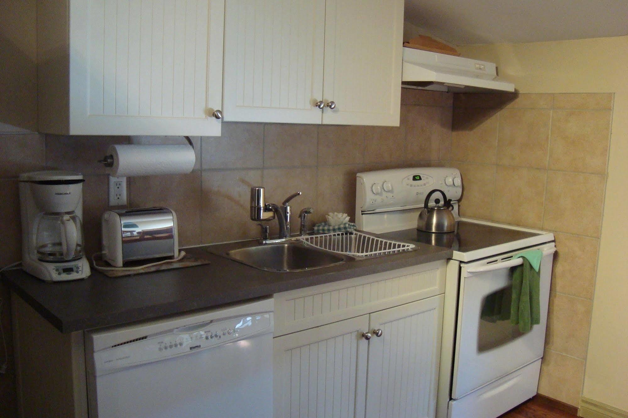 Ypc Fitness & Accomodations Invermere Luaran gambar